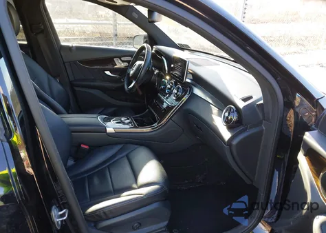 2019 Mercedes-Benz Glc 300 4Matic из США, поврежденный, VIN WDC0G4KBXKV146665